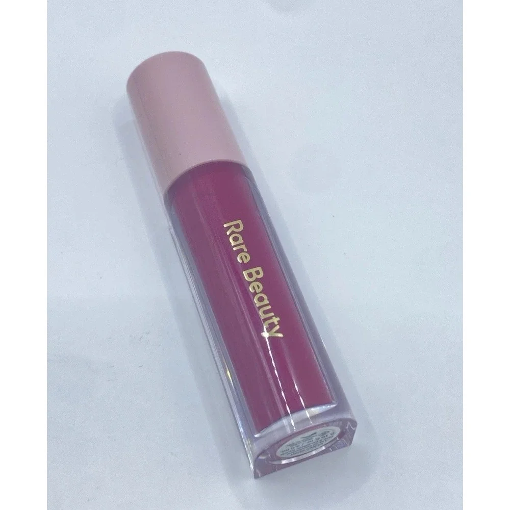 Rare Beauty Stay Vulnerable Liquid Eyeshadow‎ NEARLY BERRY 0.10floz/3.0ml NWOB